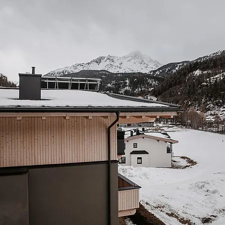 Vibes Soelden - Your Alpine Homebase