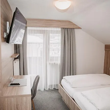 Vibes Soelden - Your Alpine Homebase Зельден