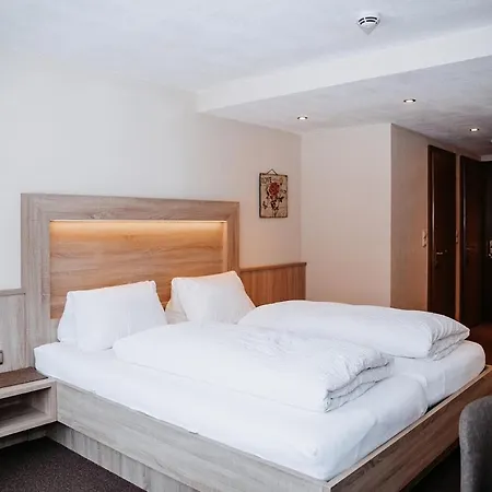 Vibes Soelden - Your Alpine Homebase Зельден