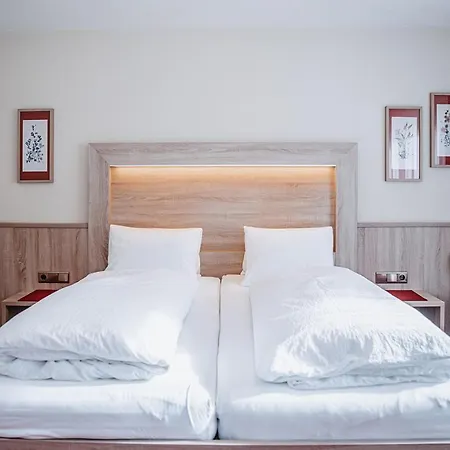 Гостьовий будинок Vibes - Your Alpine Homebase Зельден