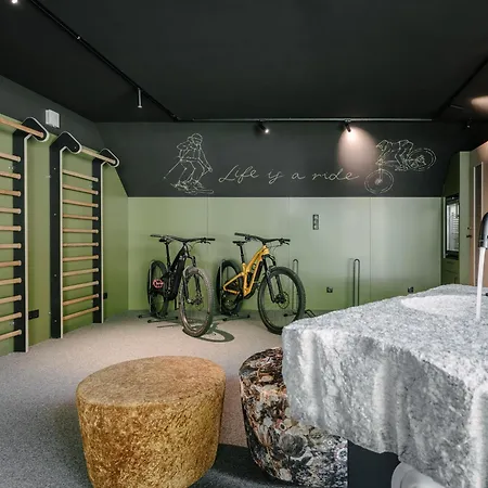 بيت ضيافة Vibes - Your Alpine Homebase سولدن