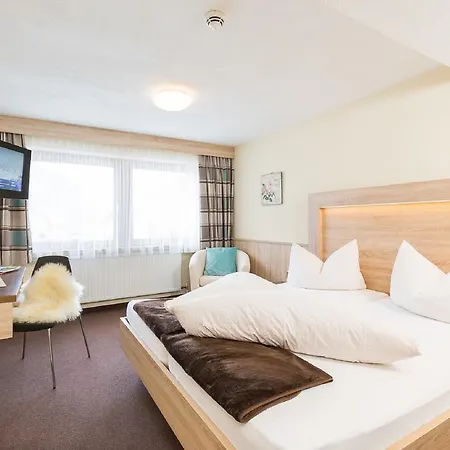 Vibes Soelden - Your Alpine Homebase Зельден