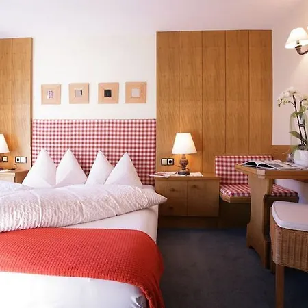Vibes Soelden - Your Alpine Homebase Гостьовий будинок