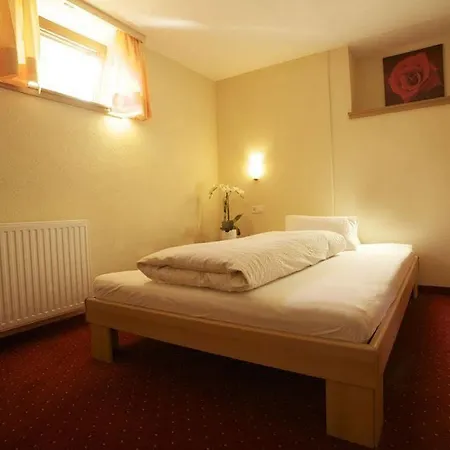 Vibes Soelden - Your Alpine Homebase Зельден