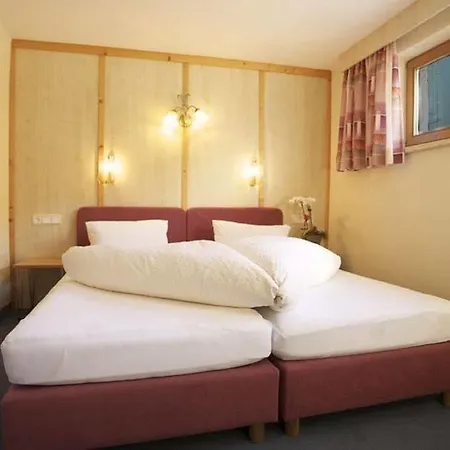 Vibes Soelden - Your Alpine Homebase Гостьовий будинок Зельден