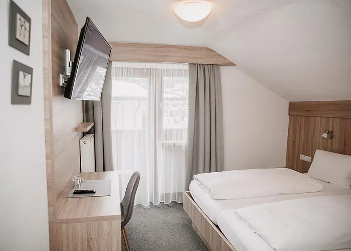 Vibes Soelden - Your Alpine Homebase Solden