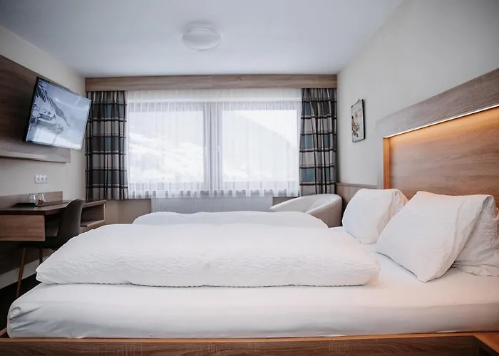 Vibes Soelden - Your Alpine Homebase 4*