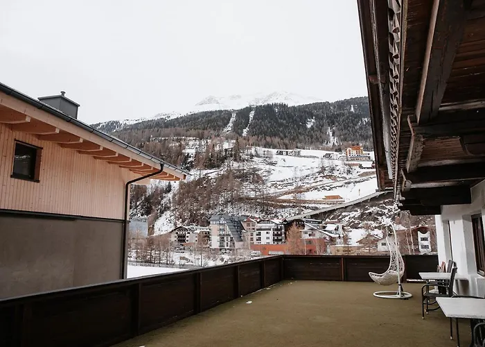 Guest house Vibes Soelden - Your Alpine Homebase 4*