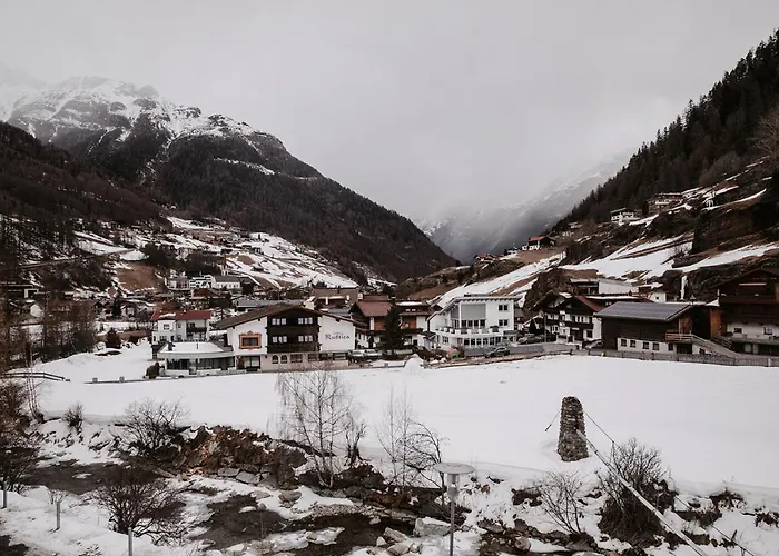 Vibes - Your Alpine Homebase 4* Зёльден