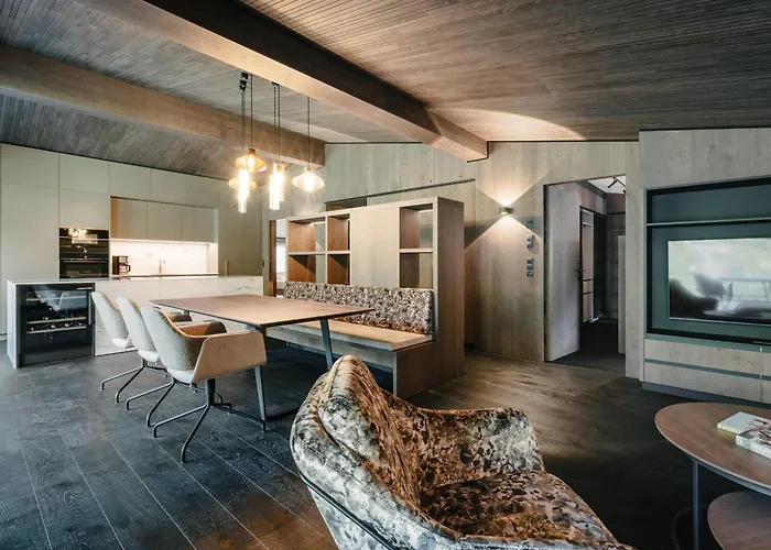 Vibes Soelden - Your Alpine Homebase Solden