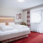 Vibes - Your Alpine Homebase Гостевой дом