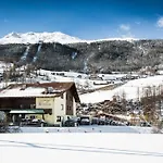 Vibes - Your Alpine Homebase