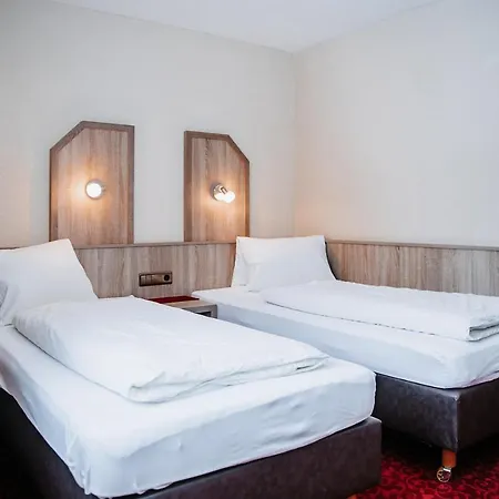 Vibes - Your Alpine Homebase 솔덴