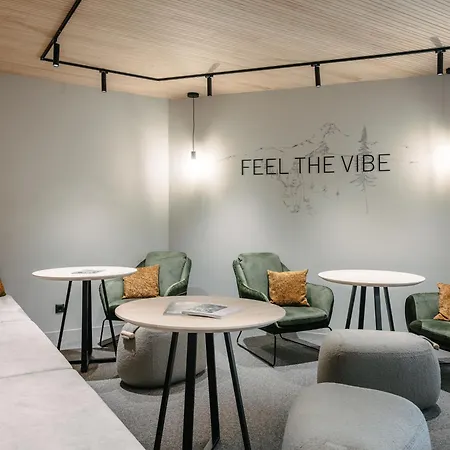 Vibes - Your Alpine Homebase 솔덴