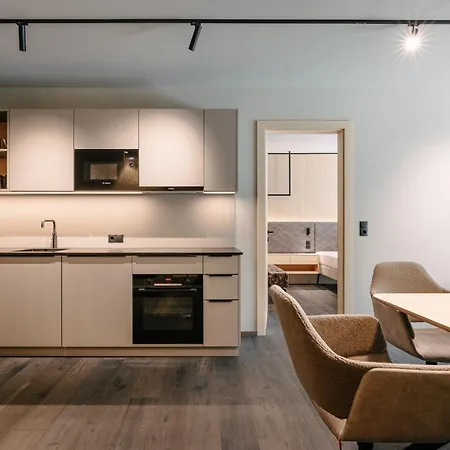 Vibes - Your Alpine Homebase 게스트하우스 솔덴