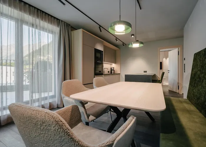 Vibes - Your Alpine Homebase بيت ضيافة سولدن